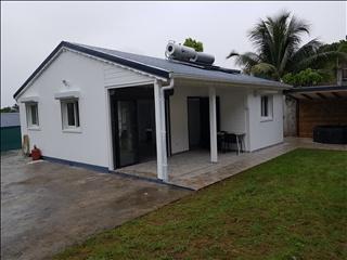 Les Abymes (97139) Villa F3 neuve meublée, agréable et fonctionnelle, située en pleine nature