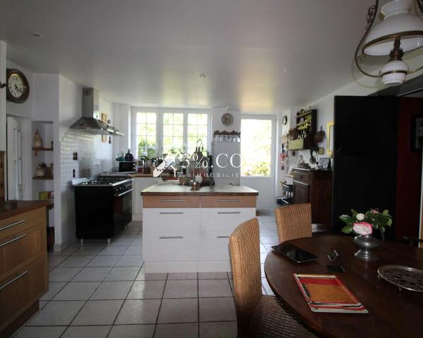 Maison 9 pièce(s) 7 chambre(s) 290 m²