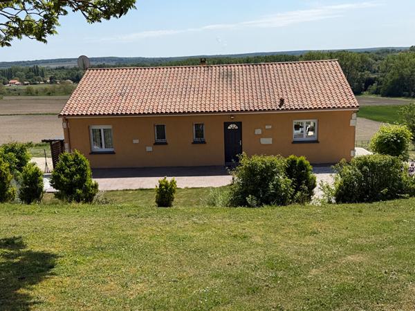 Maison 6 pièces à vendre Naintré - 86530 / Réf: 11972