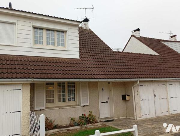 SAINT-HERBLAIN - Maison en impasse de 76,34m², 2 CH, garage et jardin