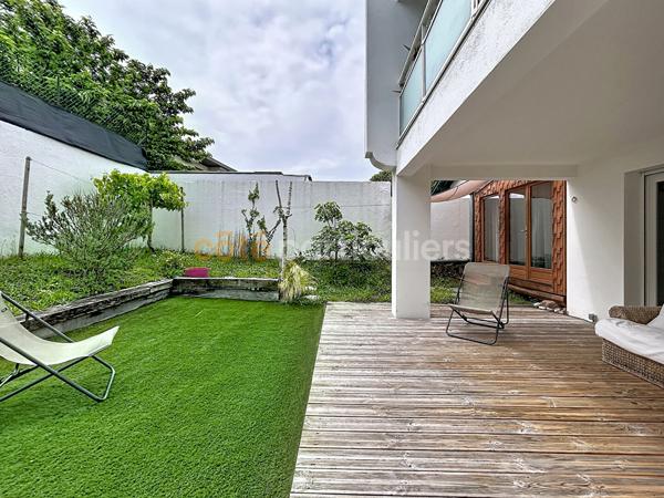 Vente
                Appartement54 m² - 2 Pièces -
                    BIARRITZ (64200)