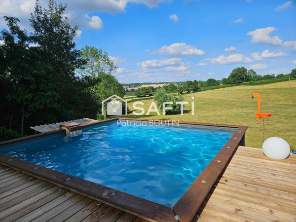 CHARMANTE MAISON EN PIERRE 5 CHAMBRES + DEPENDANCE ET PISCINE A 30 KMS DE NIORT