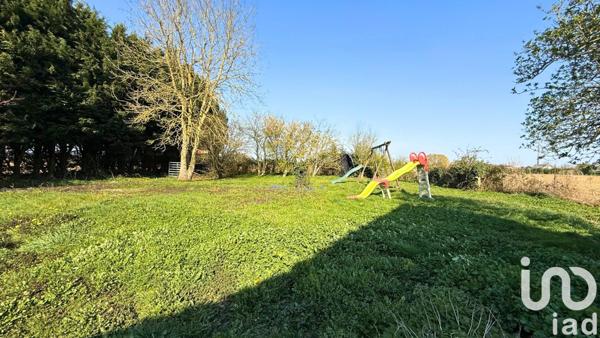 Maison 8 pièces de 169 m² à Merville (59660)