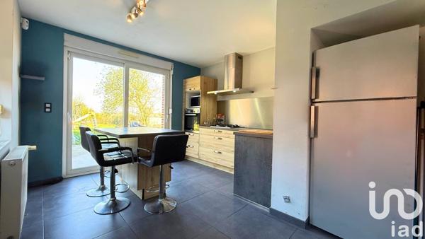 Maison 8 pièces de 169 m² à Merville (59660)