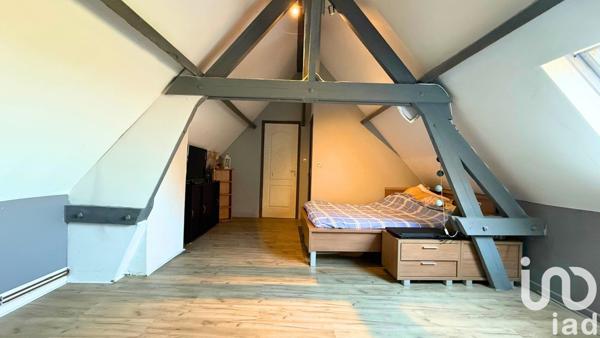 Maison 8 pièces de 169 m² à Merville (59660)