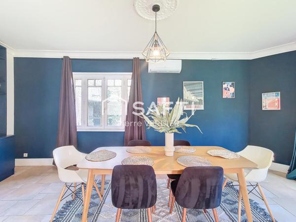 Demeure de prestige, proche Bordeaux, trois maisons