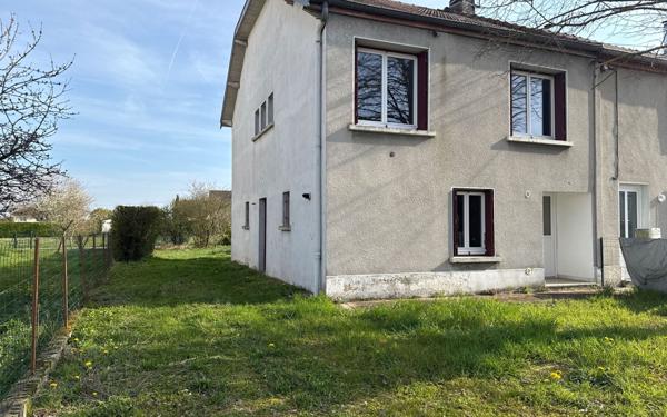 Maison à vendre    5 pièces •  Tavaux