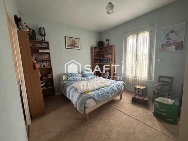 Maison de ville avec jardin, emplacement privilégié