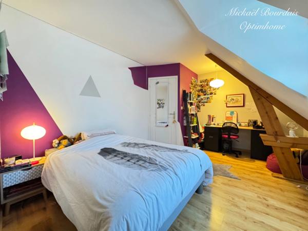 🏡 Maison familiale de 194 m² habitables – 5 chambres – Sous-sol total de 104 m² – Secteur La Suze-sur-Sarthe (72)