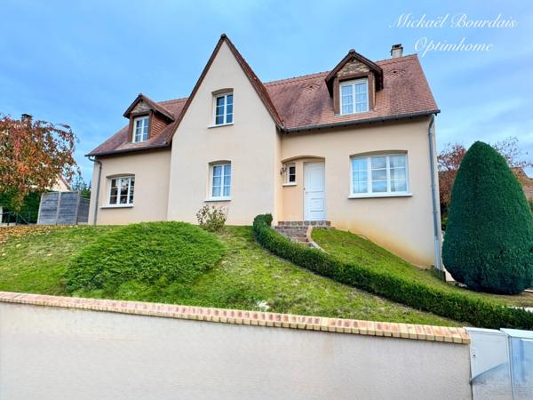 🏡 Maison familiale de 194 m² habitables – 5 chambres – Sous-sol total de 104 m² – Secteur La Suze-sur-Sarthe (72)