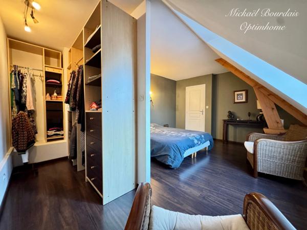 🏡 Maison familiale de 194 m² habitables – 5 chambres – Sous-sol total de 104 m² – Secteur La Suze-sur-Sarthe (72)