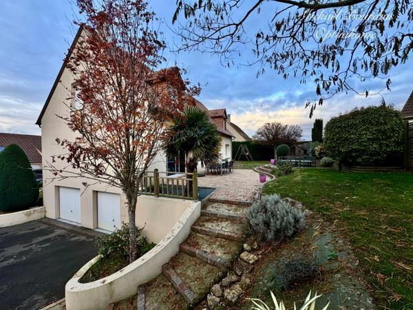 🏡 Maison familiale de 194 m² habitables – 5 chambres – Sous-sol total de 104 m² – Secteur La Suze-sur-Sarthe (72)