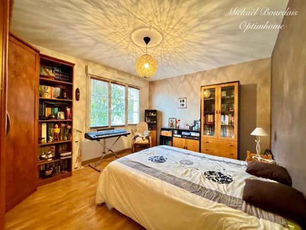 🏡 Maison familiale de 194 m² habitables – 5 chambres – Sous-sol total de 104 m² – Secteur La Suze-sur-Sarthe (72)