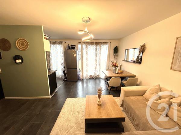 Appartement F3 à vendre  3 pièces - 65 m2 LES MUREAUX - 78