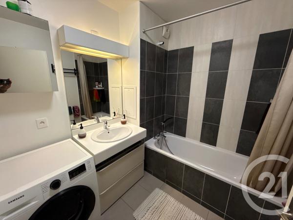 Appartement F3 à vendre  3 pièces - 65 m2 LES MUREAUX - 78