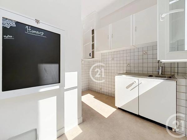 Appartement F1 à vendre  1 pièce - 30,68 m 2   MONTREUIL  - 93