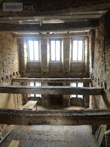 Immeuble à vendre à Guingamp dans les Côtes-d'Armor (22200), ref : 0001243