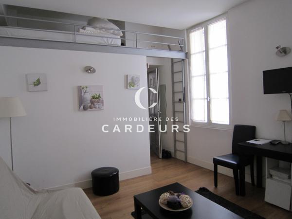 Studio
                                                                                                                                                                                                                                                                                                                        1 pièce(s)                                                                                                                                                                                                                                                                                                                              20.83  m²