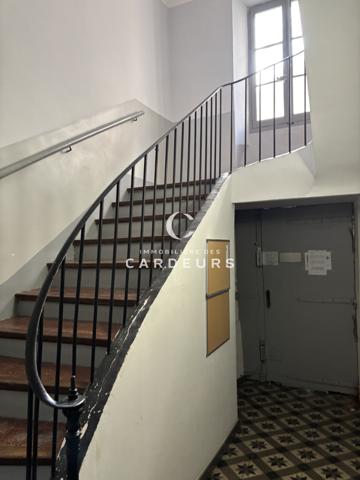 Studio
                                                                                                                                                                                                                                                                                                                        1 pièce(s)                                                                                                                                                                                                                                                                                                                              20.83  m²