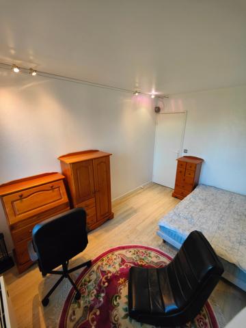 Maison à vendre 6 pièces MONTIGNY LE BRETONNEUX (78)
