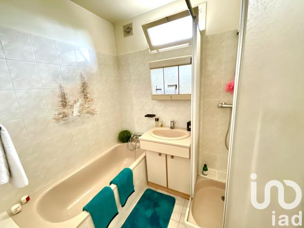 Appartement à vendre 4 pièces 82 m² Sainte-Geneviève-des-Bois