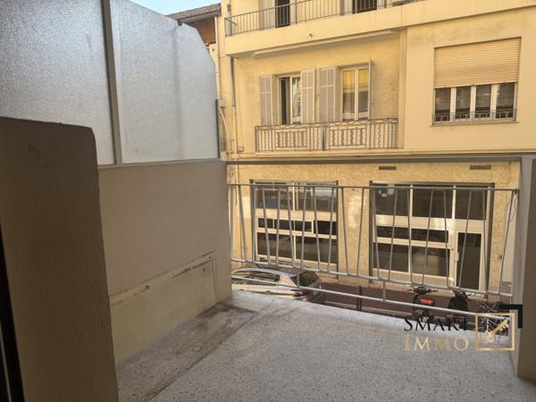 3P - RÉNOVÉ - PARKING + CAVE