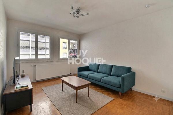 A vendre, T1 rénové avec cave à proximité de la Mairie du 3ème arrondissement de Lyon (69003)