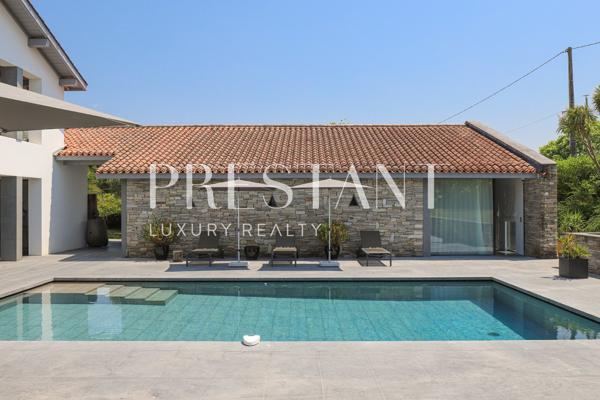 ALANETXEA – Location de vacances à Arbonne, Pays Basque près de Biarritz, villa avec piscine – 8 personnes, ARBONNE