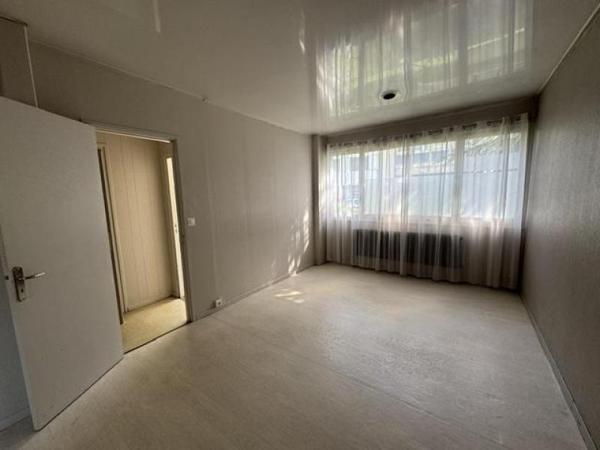 Bureau à Louer à VALENCIENNES 800 €