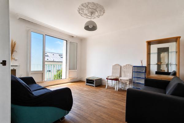 Appartement
         2 pièces
        - 49 m² Exclusivité 235 000 € *