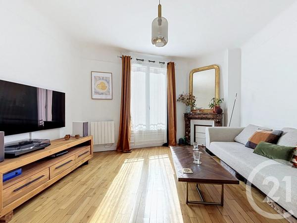 Appartement F2 à vendre  2 pièces - 47 m 2   PARIS  - 75020
