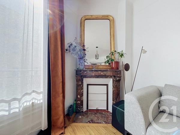 Appartement F2 à vendre  2 pièces - 47 m 2   PARIS  - 75020