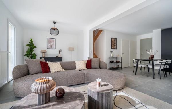 Maison à vendre 5 pièces LOISIN (74)