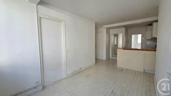 Appartement 2 Pièces à vendre  2 pièces - 39,30 m 2   PARIS  - 75018