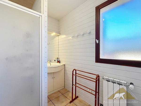 SOUS OFFRE - 6 kms de Saint Lary - L'intemporelle de Guchen - maison de Type T5