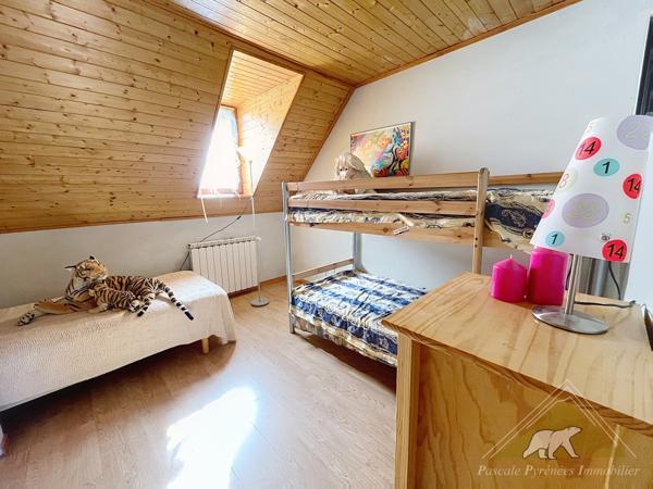 SOUS OFFRE - 6 kms de Saint Lary - L'intemporelle de Guchen - maison de Type T5