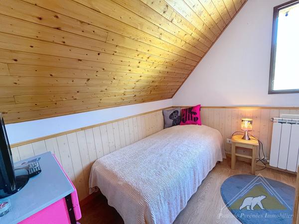 SOUS OFFRE - 6 kms de Saint Lary - L'intemporelle de Guchen - maison de Type T5