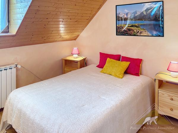 SOUS OFFRE - 6 kms de Saint Lary - L'intemporelle de Guchen - maison de Type T5