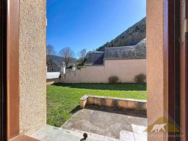 SOUS OFFRE - 6 kms de Saint Lary - L'intemporelle de Guchen - maison de Type T5