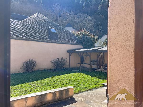 SOUS OFFRE - 6 kms de Saint Lary - L'intemporelle de Guchen - maison de Type T5