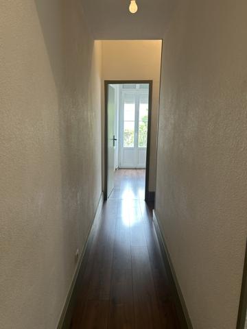 APPARTEMENT T3 DANS IMMEUBLE EN PIERRE Bordeaux (33000)