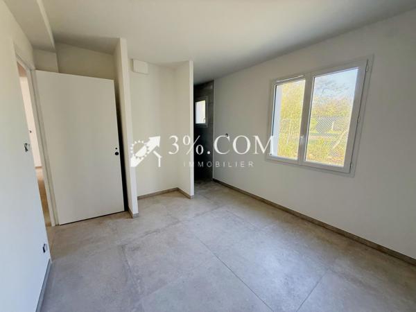 Villa 5 pièce(s) 4 chambre(s) 170 m²