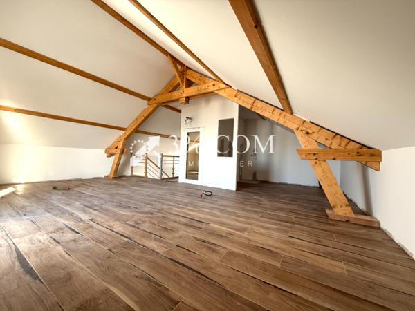 Villa 5 pièce(s) 4 chambre(s) 170 m²