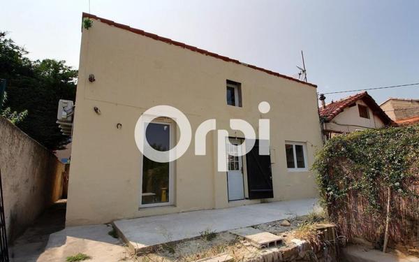 Maison à vendre    3 pièces •  Marseille 10