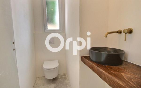 Maison à vendre    3 pièces •  Marseille 10