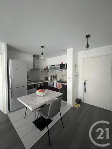 Appartement F2 à vendre  2 pièces - 41,20 m 2   MEAUX  - 77