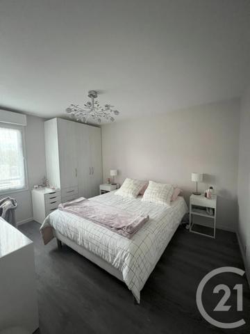 Appartement F2 à vendre  2 pièces - 41,20 m 2   MEAUX  - 77
