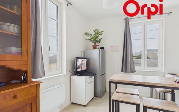 Immeuble à vendre    7 pièces •  Bernay