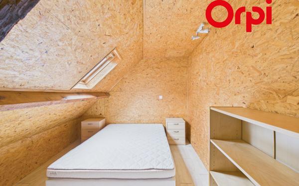 Immeuble à vendre    7 pièces •  Bernay