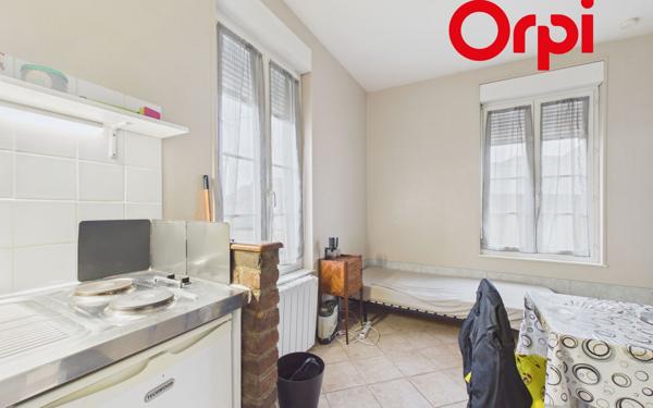 Immeuble à vendre    7 pièces •  Bernay